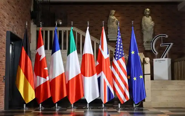  G7        