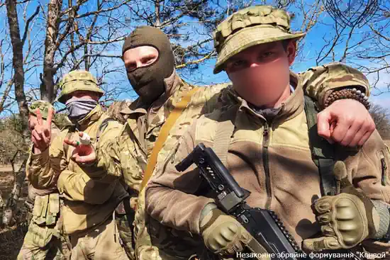 Деокупація Криму: від страху росіяни створюють приватні військові компанії