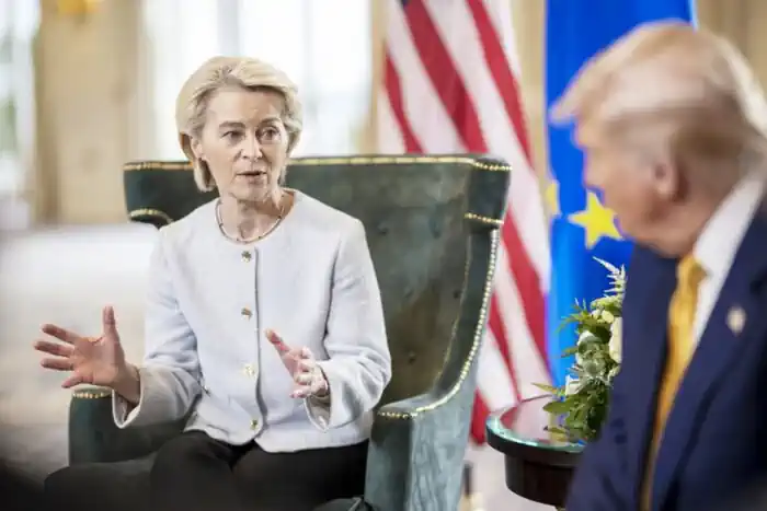 Politico �������� ����� ������ ����������� ��� ������ �� $800 ����