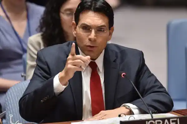 ������ ��������� ������ � ����������� ��� � ������ �� ����� ������������ �����