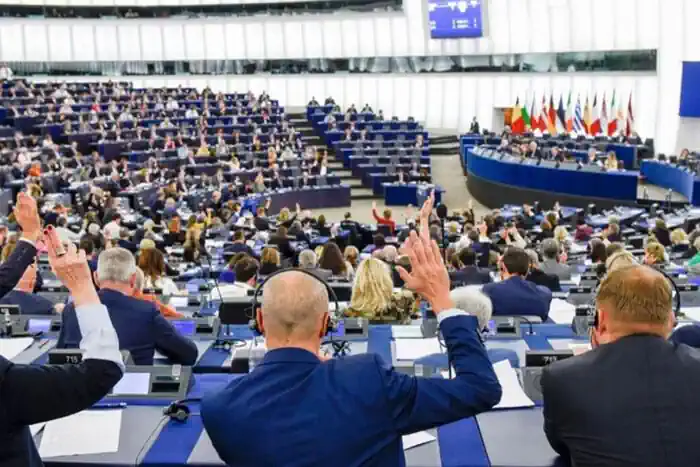 Що буде з РФ після перемоги України: цікавий момент у резолюції Європарламенту