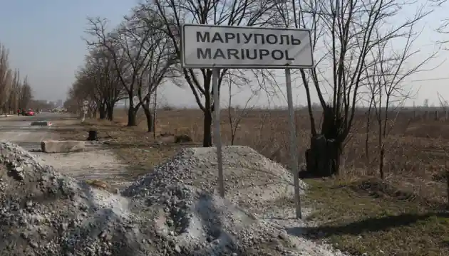 Андрющенко: Загарбники стягують у Маріуполь поліцію для «зачистки» міста перед псевдовиборами
