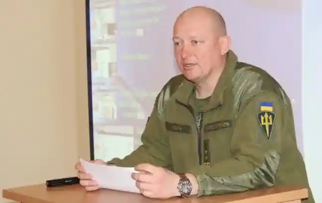 Генерал ВМС порадив лаптєногім бігти з України та повертатись до своїх 